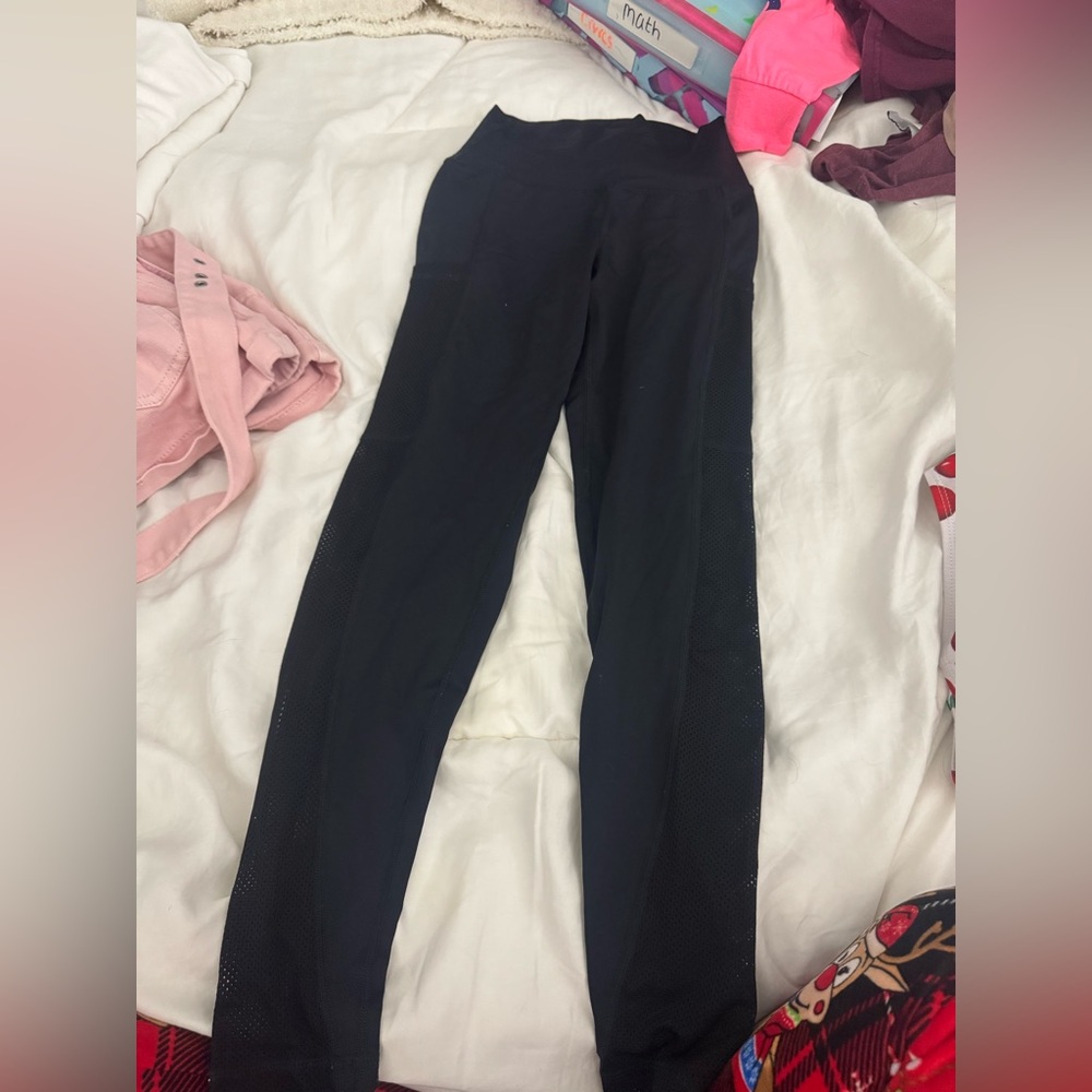 Aerie Black Chill Play Leggings
